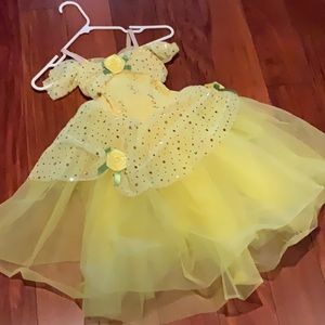 Selling kids Belle costume
